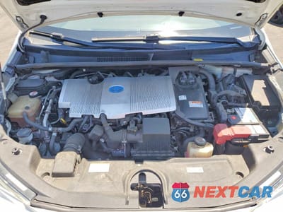 Zdjęcie 11 z 12 samochodu: 2017 TOYOTA PRIUS TWO VIN:JTDKBRFUXH3553945 - miniatura