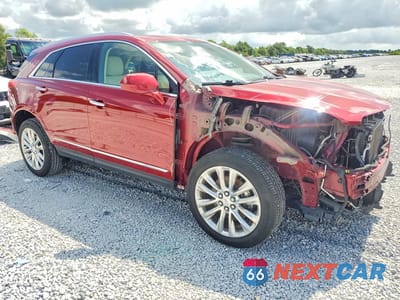 Czwarte zdjęcie samochodu z boku: 2019 CADILLAC XT5 LUXURY VIN:1GYKNCRS7KZ196396 - miniatura