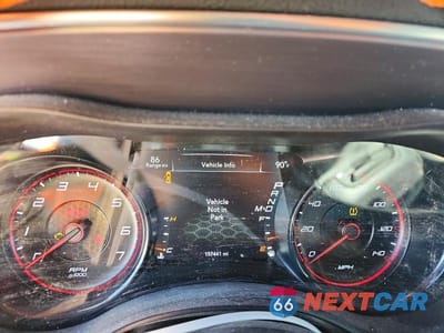 Zdjęcie 9 z 12 samochodu: 2018 DODGE CHARGER SXT VIN:2C3CDXBG8JH163940 - miniatura