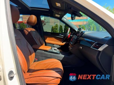Zdjęcie 13 z 14 samochodu: 2018 MERCEDES-BENZ GLE 43 AMG VIN:4JGDA6EB4JB018952 - miniatura