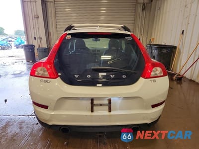 Zdjęcie 6 z 13 samochodu: 2011 VOLVO C30 T5 VIN:YV1672MK9B2239187 - miniatura