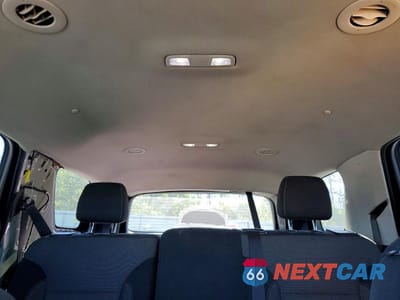 Zdjęcie 10 z 13 samochodu: 2019 CHEVROLET TRAVERSE LS VIN:1GNERFKW6KJ143183 - miniatura