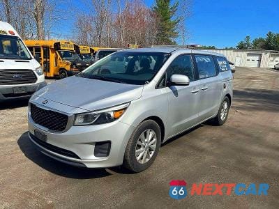 Drugie zdjęcie samochodu z przodu: 2018 KIA SEDONA L VIN:KNDMA5C1XJ6403384 - miniatura