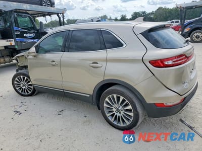 Drugie zdjęcie samochodu z przodu: 2017 LINCOLN MKC RESERVE VIN:5LMCJ3C92HUL55271 - miniatura
