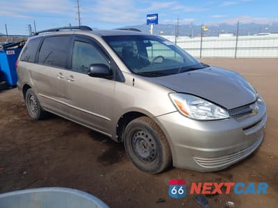 Czwarte zdjęcie samochodu z boku: 2004 TOYOTA SIENNA LE 7 PASSENGER VIN:5TDZA23C04S045500 - miniatura