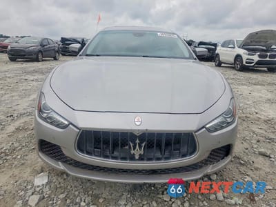 Piąte zdjęcie samochodu w środku: 2017 MASERATI GHIBLI LUXURY VIN:ZAM57XSL1H1198896 - miniatura