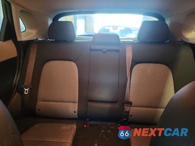 Zdjęcie 10 z 13 samochodu: 2021 HYUNDAI KONA SEL VIN:KM8K22AA0MU604311 - miniatura