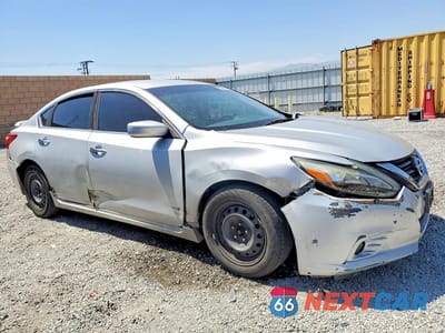Czwarte zdjęcie samochodu z boku: 2016 NISSAN ALTIMA 2.5 S VIN:1N4AL3AP9GN348066 - miniatura