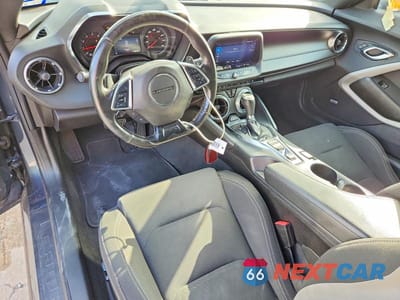 Zdjęcie 8 z 13 samochodu: 2021 CHEVROLET CAMARO VIN:1G1FB1RS9M0141999 - miniatura