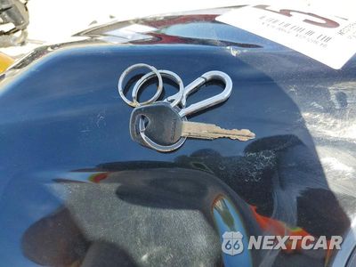 Zdjęcie 8 z 9 samochodu: 2004 SUZUKI GSX-R1000 VIN:JS1GT75A842100111 - miniatura