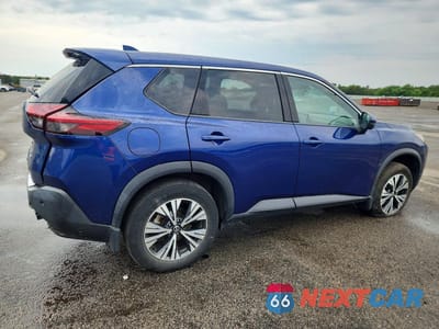 Trzecie zdjęcie samochodu z tyłu: 2021 NISSAN ROGUE SV VIN:5N1AT3BB1MC815481 - miniatura