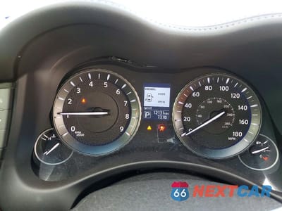 Zdjęcie 9 z 12 samochodu: 2019 INFINITI Q70 3.7 LUXE VIN:JN1BY1AP2KM505698 - miniatura