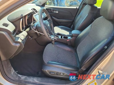 Zdjęcie 7 z 13 samochodu: 2016 CHEVROLET MALIBU LIMITED LT VIN:1G11C5SA7GF104807 - miniatura
