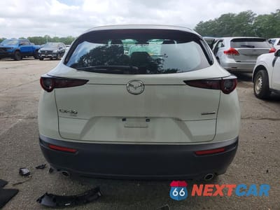 Zdjęcie 6 z 12 samochodu: 2022 MAZDA CX-30 VIN:3MVDMBAL1NM421478 - miniatura