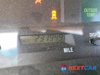 Zdjęcie 9 z 12 samochodu: 2002 TOYOTA AVALON XLS VIN:4T1BF28B22U253272 - miniatura
