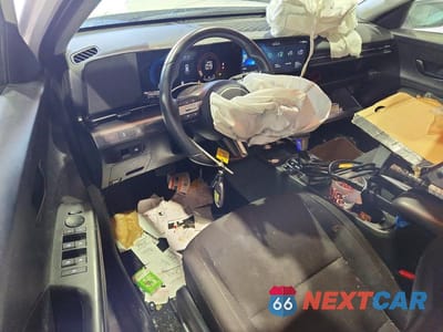 Zdjęcie 8 z 13 samochodu: 2025 HYUNDAI KONA SEL VIN:KM8HBCAB9SU287702 - miniatura
