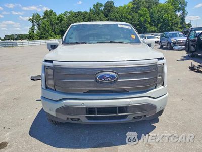 Piąte zdjęcie samochodu w środku: 2023 FORD F150 LIGHTNING PRO VIN:1FT6W1EV7PWG45058 - miniatura