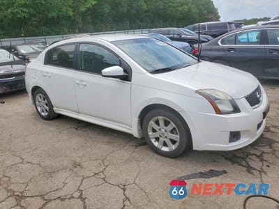 Czwarte zdjęcie samochodu z boku: 2011 NISSAN SENTRA 2.0 VIN:3N1AB6AP0BL627531 - miniatura