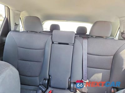 Zdjęcie 10 z 13 samochodu: 2011 KIA SORENTO LX VIN:5XYKT4A22BG175662 - miniatura