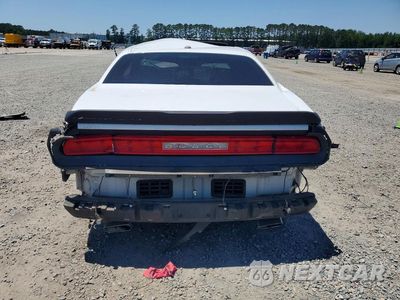 Zdjęcie 6 z 13 samochodu: 2014 DODGE CHALLENGER SXT VIN:2C3CDYAG4EH306296 - miniatura