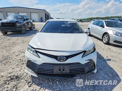 Piąte zdjęcie samochodu w środku: 2022 TOYOTA CAMRY LE VIN:4T1C11AK3NU046451 - miniatura
