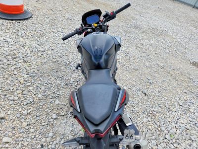 Zdjęcie 6 z 9 samochodu: 2025 KAWASAKI ER500 VIN:ML5ERGF14SDA37730 - miniatura