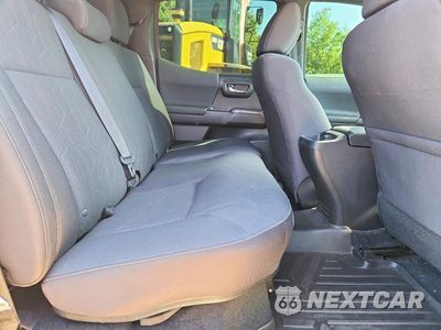 Zdjęcie 10 z 12 samochodu: 2019 TOYOTA TACOMA TRD OFF-ROAD VIN:3TMDZ5BN0KM077027 - miniatura
