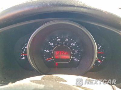 Zdjęcie 17 z 26 samochodu: 2016 KIA SOUL + VIN:KNDJP3A5XG7871131 - miniatura