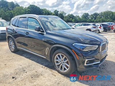 Czwarte zdjęcie samochodu z boku: 2022 BMW X5 XDRIVE40I VIN:5UXCR6C04N9L94590 - miniatura