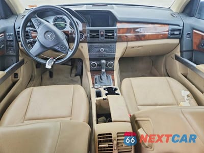 Zdjęcie 8 z 13 samochodu: 2011 MERCEDES-BENZ GLK 350 4MATIC VIN:WDCGG8HBXBF557054 - miniatura