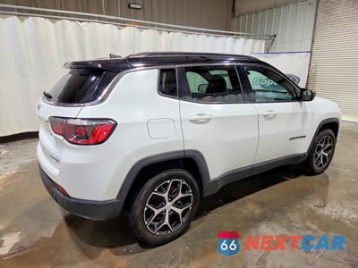 Trzecie zdjęcie samochodu z tyłu: 2024 JEEP COMPASS LIMITED VIN:3C4NJDCN0RT134511 - miniatura