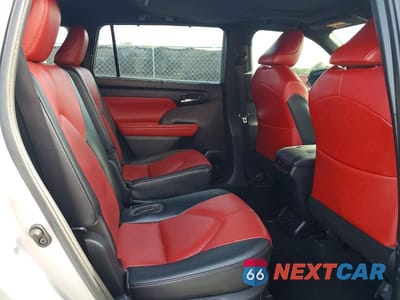 Zdjęcie 11 z 13 samochodu: 2022 TOYOTA HIGHLANDER XSE VIN:5TDJZRBHXNS170047 - miniatura