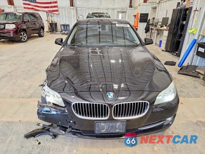 Piąte zdjęcie samochodu w środku: 2011 BMW 535I VIN:WBAFU7C51BDU56256 - miniatura