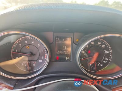 Zdjęcie 9 z 13 samochodu: 2011 JEEP GRAND CHEROKEE LIMITED VIN:1J4RR5GG4BC625882 - miniatura