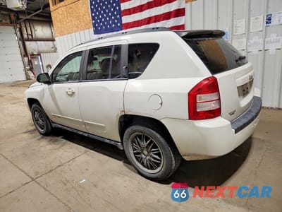 Drugie zdjęcie samochodu z przodu: 2010 JEEP COMPASS SPORT VIN:1J4NT4FA8AD506863 - miniatura