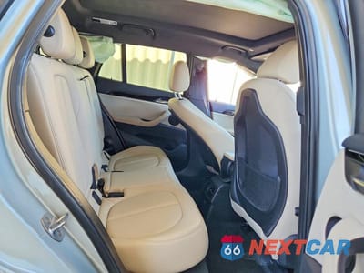 Zdjęcie 11 z 13 samochodu: 2020 BMW X1 XDRIVE28I VIN:WBXJG9C00L3L17721 - miniatura