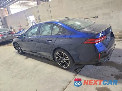 Drugie zdjęcie samochodu z przodu: 2026 BMW 550 XE VIN:WBA13FK00TCW71521 - miniatura