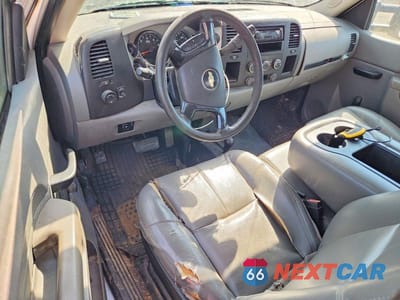 Zdjęcie 8 z 12 samochodu: 2012 CHEVROLET SILVERADO K2500 HEAVY DUTY VIN:1GB2KVCG7CZ327265 - miniatura
