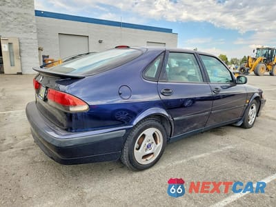 Trzecie zdjęcie samochodu z tyłu: 1999 SAAB 9-3 S VIN:YS3DD58NXX2050950 - miniatura