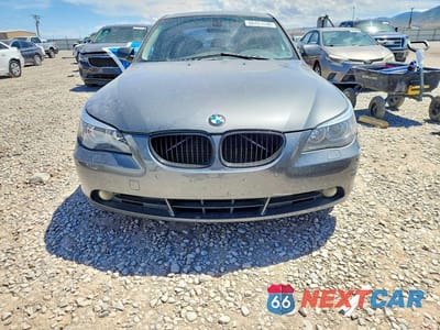 Piąte zdjęcie samochodu w środku: 2006 BMW 525 I VIN:WBANE53586CK83800 - miniatura
