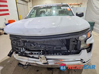 Piąte zdjęcie samochodu w środku: 2025 CHEVROLET SILVERADO C1500 VIN:3GCNAAED8SG366808 - miniatura