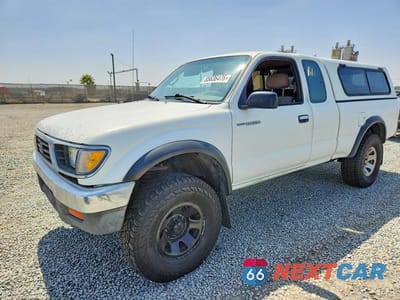 1996 TOYOTA TACOMA XTRACAB 4TAWM72N0TZ100465 - główne zdjęcie licytacji z USA - miniatura