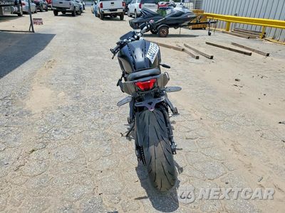 Czwarte zdjęcie samochodu z boku: 2026 YAMAHA MTN690 VIN:JYARM48E9TA003878 - miniatura