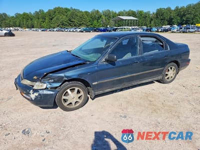 1997 HONDA ACCORD 1HGCD5535VA274234 - główne zdjęcie licytacji z USA - miniatura
