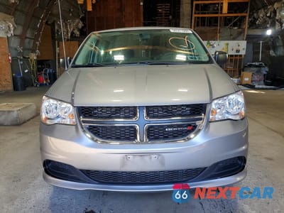 Piąte zdjęcie samochodu w środku: 2016 DODGE GRAND CARAVAN SE VIN:2C4RDGBG6GR103180 - miniatura