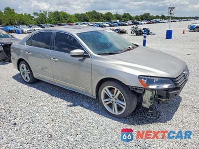 Czwarte zdjęcie samochodu z boku: 2013 VOLKSWAGEN PASSAT SE VIN:1VWBN7A30DC058364 - miniatura