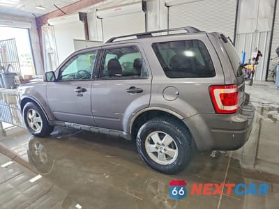 Drugie zdjęcie samochodu z przodu: 2009 FORD ESCAPE XLT VIN:1FMCU03G39KB96670 - miniatura