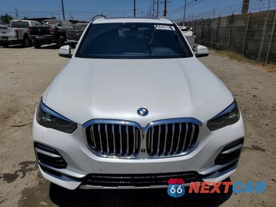 Piąte zdjęcie samochodu w środku: 2019 BMW X5 XDRIVE40I VIN:5UXCR6C54KLL38627 - miniatura