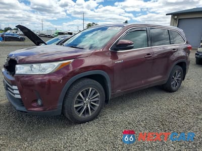 2018 TOYOTA HIGHLANDER HYBRID XLE 5TDJGRFH4JS038380 - główne zdjęcie licytacji z USA - miniatura