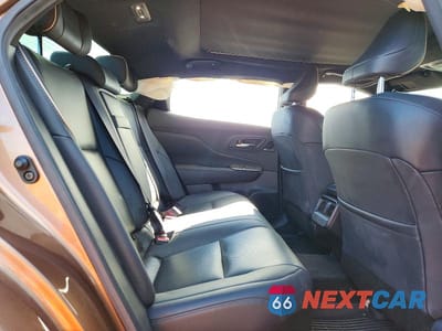 Zdjęcie 10 z 13 samochodu: 2023 TOYOTA CROWN PLATINUM VIN:JTDAFAAF3P3000188 - miniatura